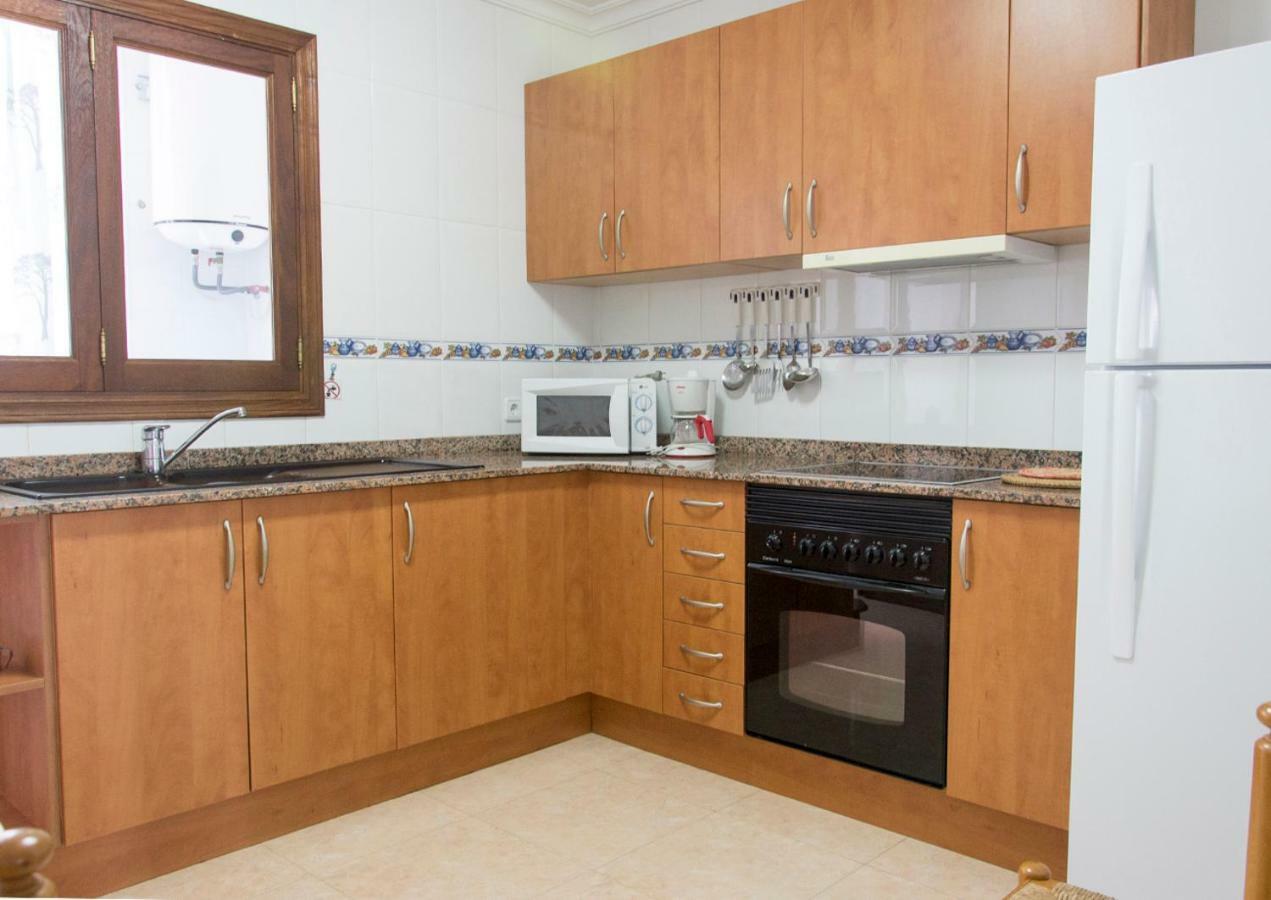 Apartamentos Vista Al Puerto カラ・フィゲラ エクステリア 写真